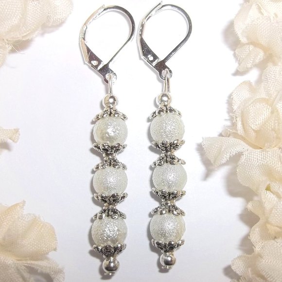 wvluckygirl Jewelry - White Earrings, White and Silver Earring, Earrings, Dangle Earring, Earring 7548